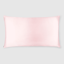 Silk Pillowcases: The Luxurious Solution for Smoother Skin, Hydrated Hair and Better Sleep